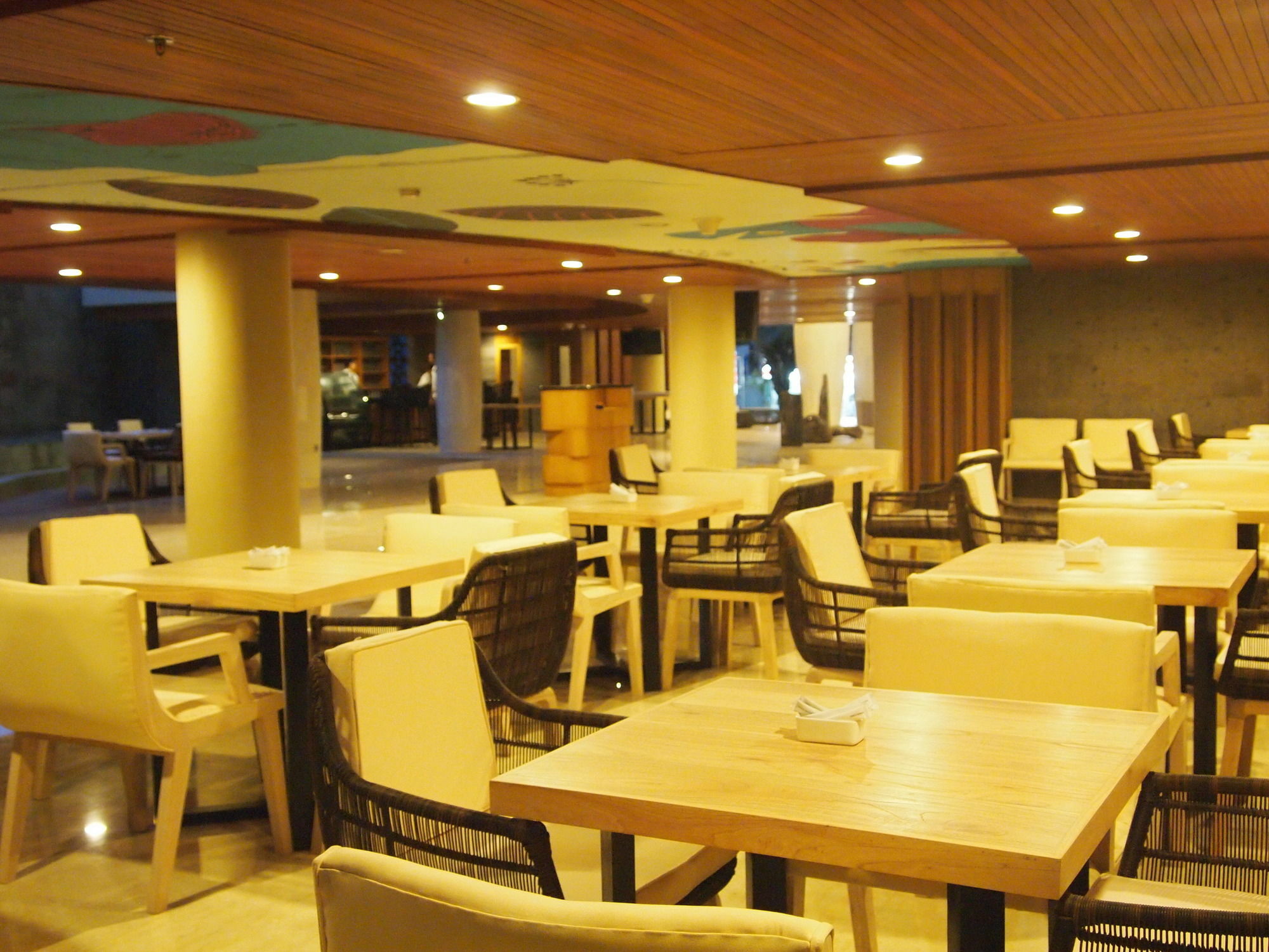 Bedrock Hotel Kuta Kuta Lombok Exterior foto