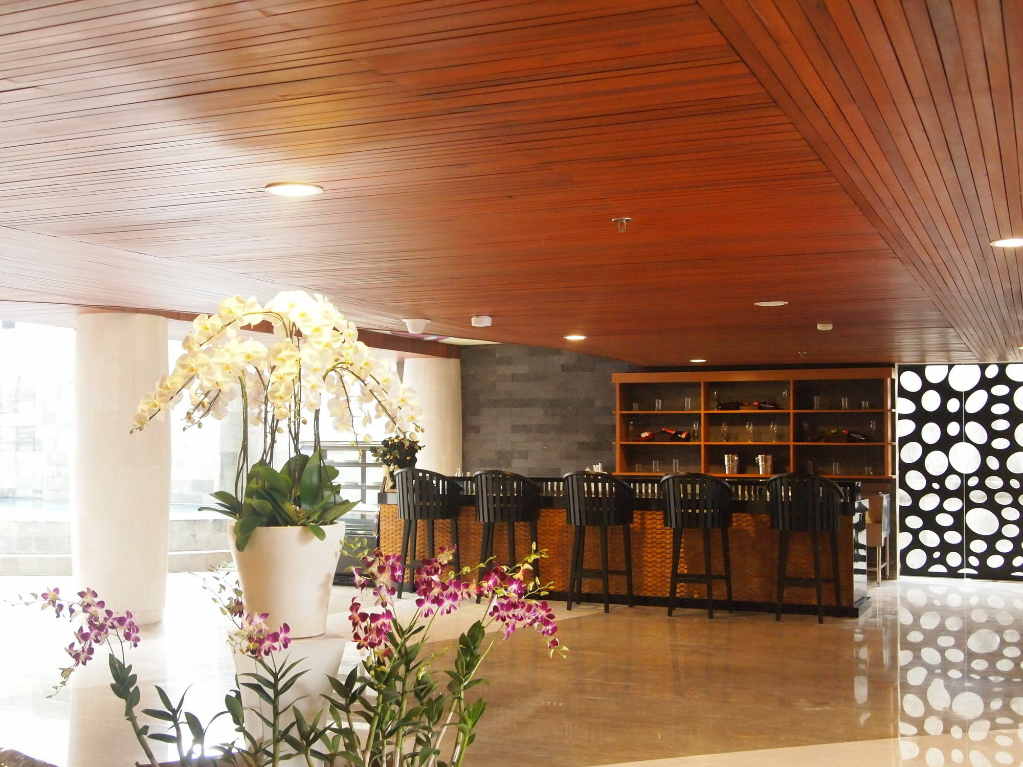 Bedrock Hotel Kuta Kuta Lombok Exterior foto